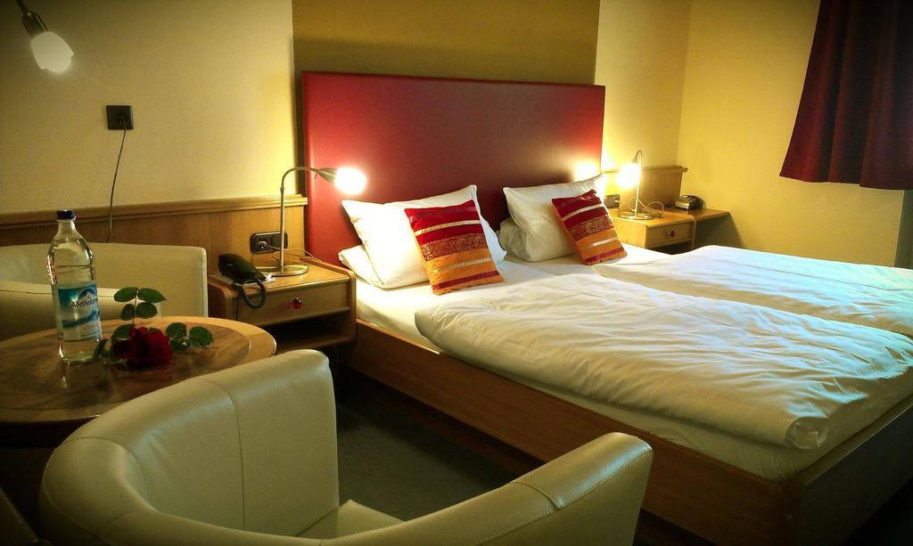 Hotel Zur Post Schönberg Dış mekan fotoğraf
